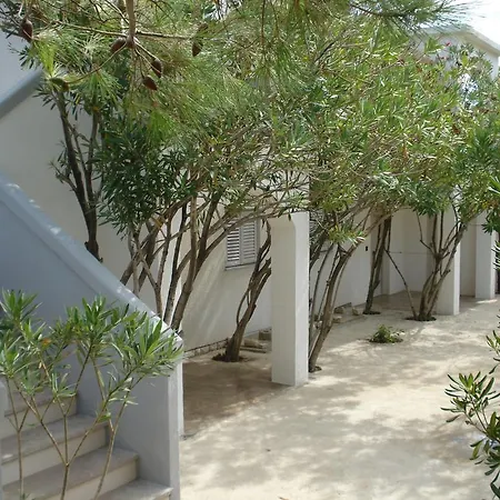Alma Apartman
