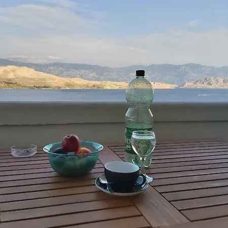 Alma Apartman