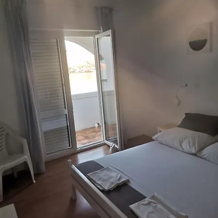 Alma Apartment Pag Town