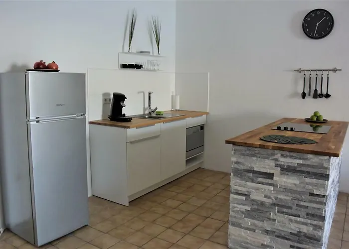Apartment Alma *